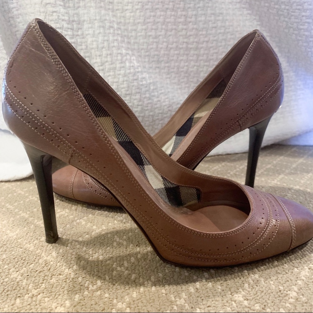 HP❤️Burberry AUTHSz.39 4” Worn ~3x Brown Stilettos